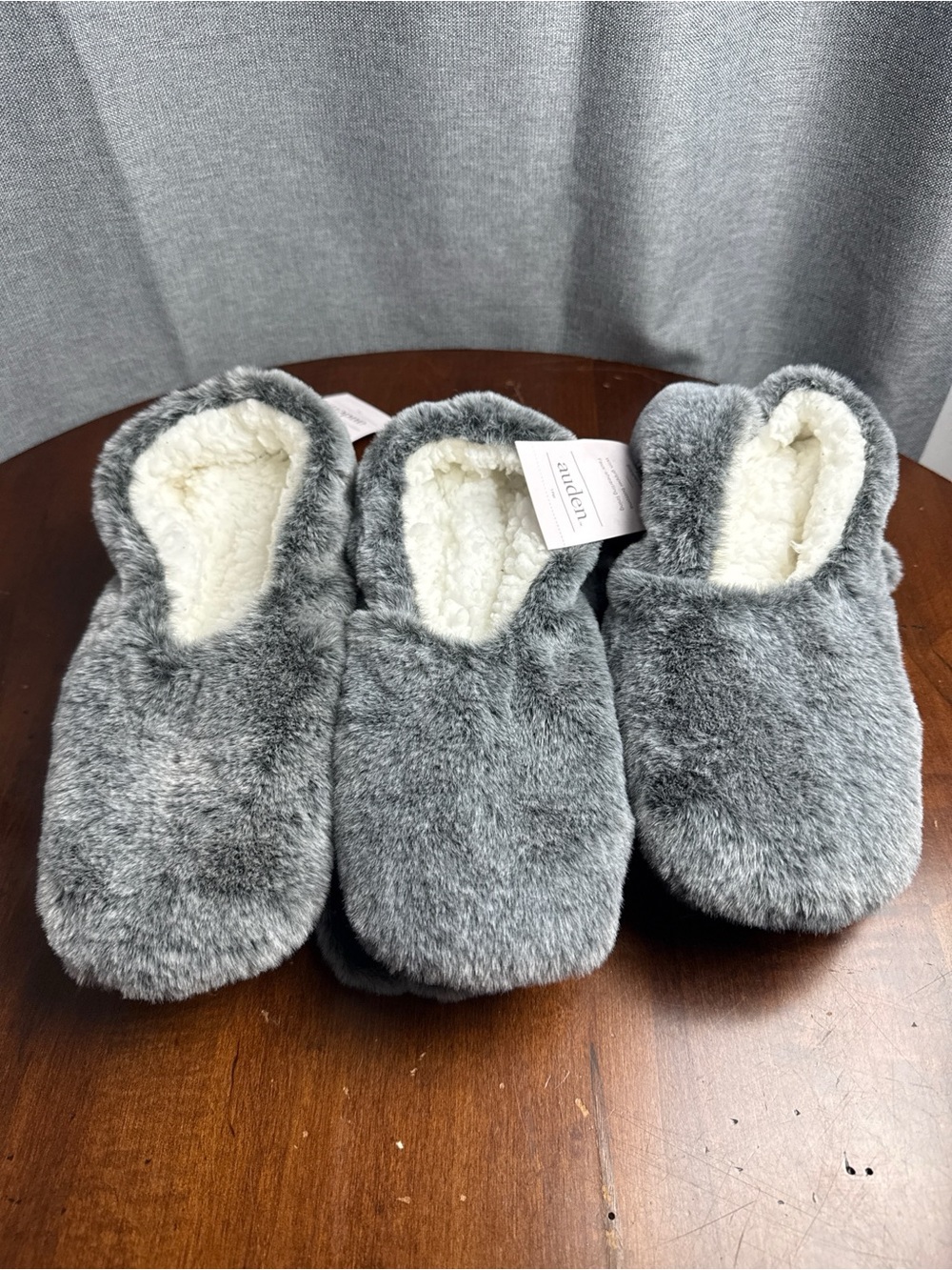3 Pack Auden Faux Fur Slipper Socks Women Gripper Bottoms Gray Size M/L 8-10 NEW